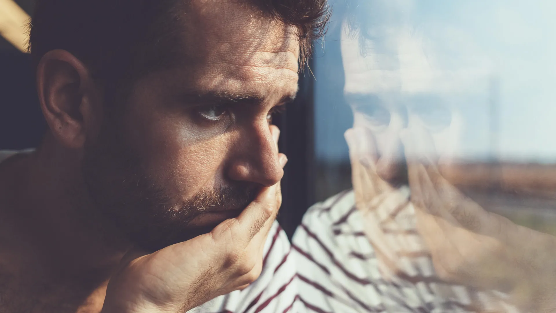 Социальная изоляция ускоряет старение: потеря здоровых лет жизни